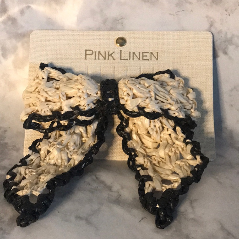 Cream Linen Raffia Costal Bow Cream with Black Edges